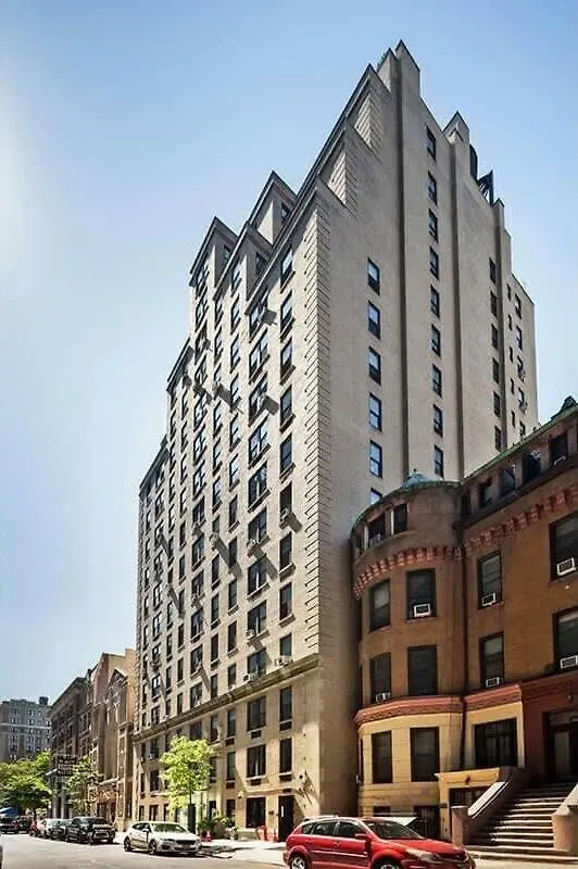 73-819 New Studio Uws Doorman Gym New York